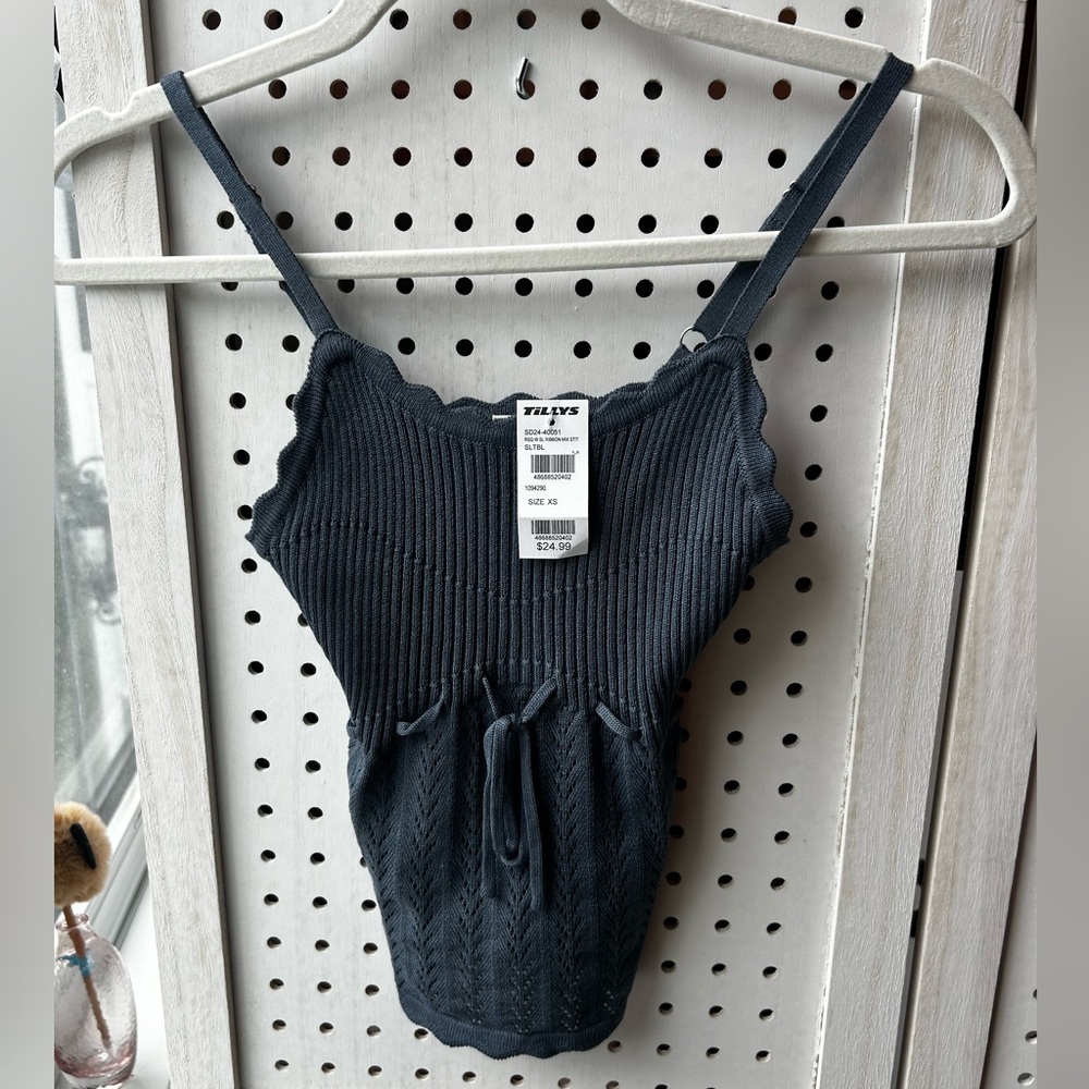 RSQ Knit Eyelet Tank Top – XS NWT
